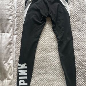 PINK Victoria's Secret Black and White Leggings Athletic Fit